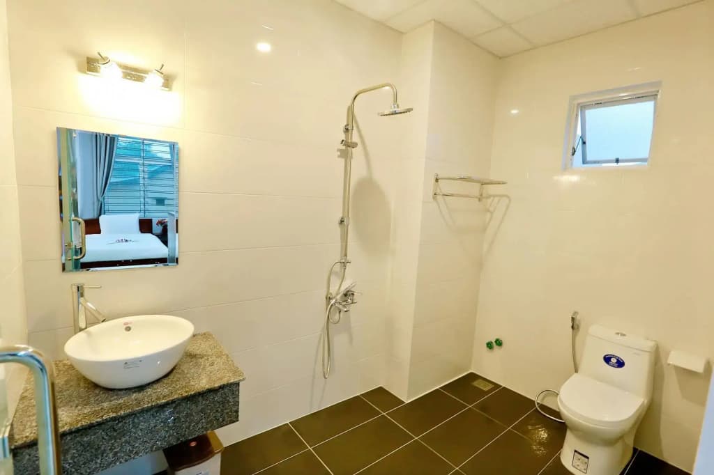 Gold House Hotel - photo 8