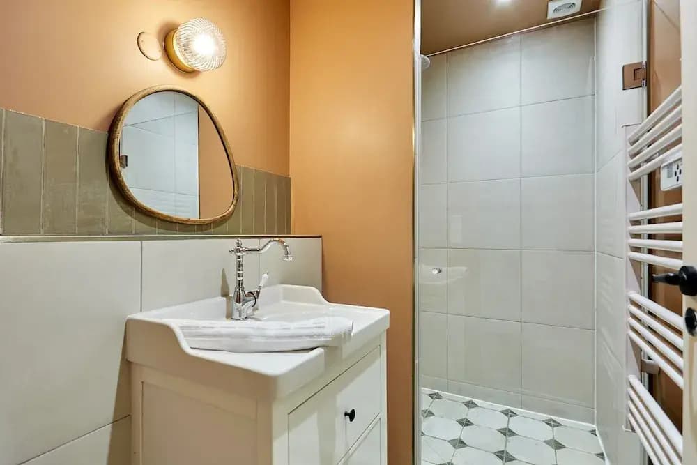 Charming Duplex 1 Bedroom Center of Paris - photo 4