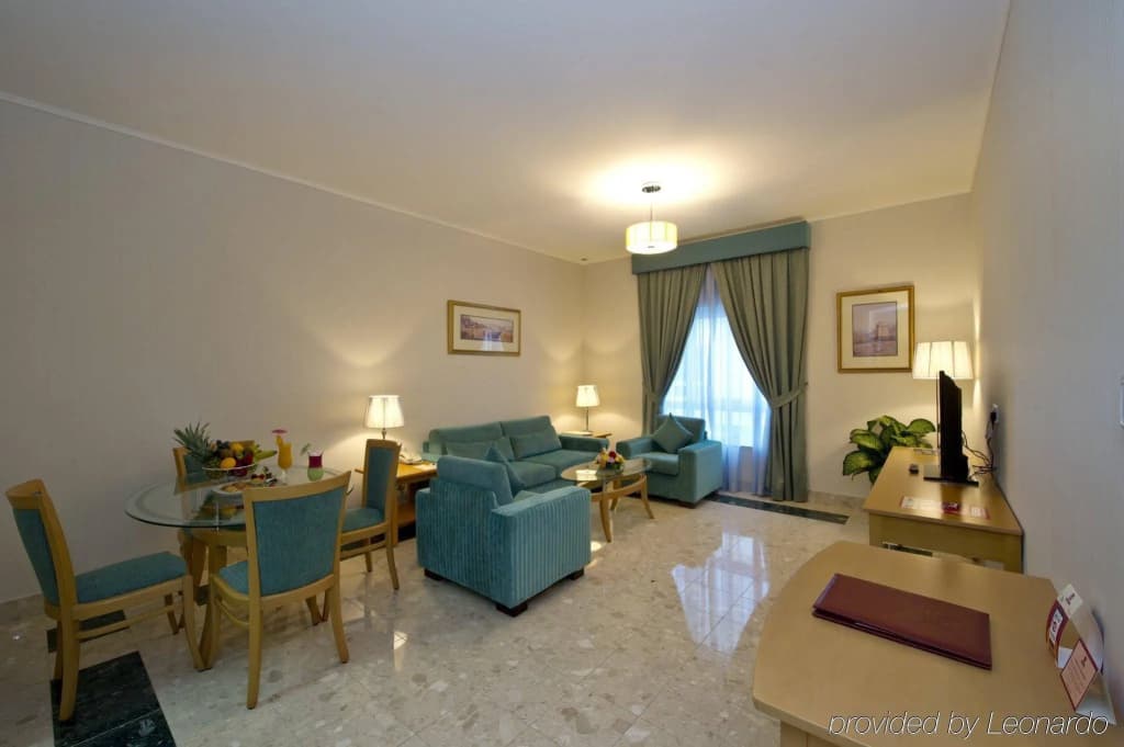 Al Bustan Center & Residence Hotel - photo 13