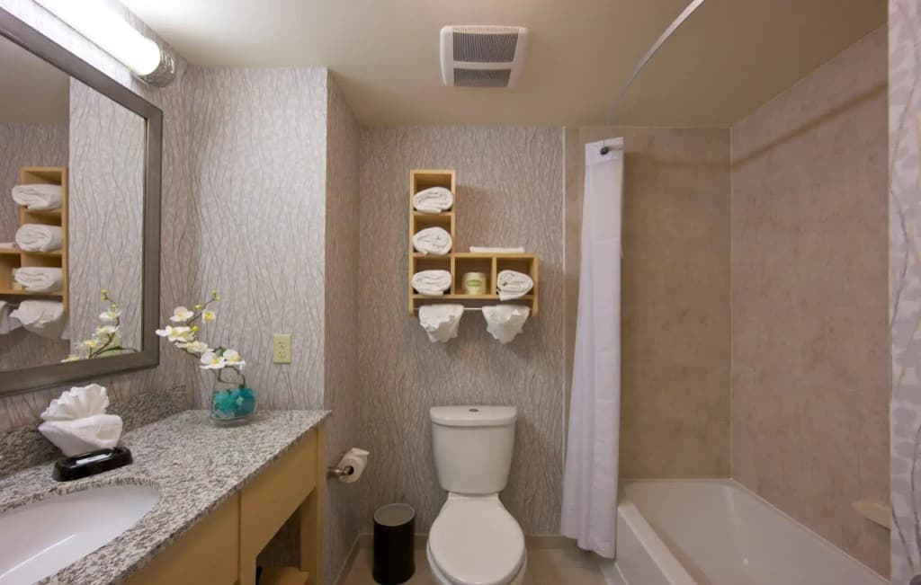 Hampton Inn & Suites Miami/Brickell-Downtown - photo 10