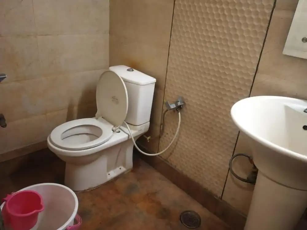 ADB Rooms Indo Continental - photo 8