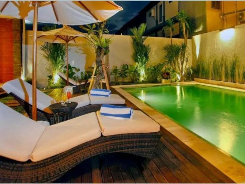 Balcony Living Apartment - photo 11