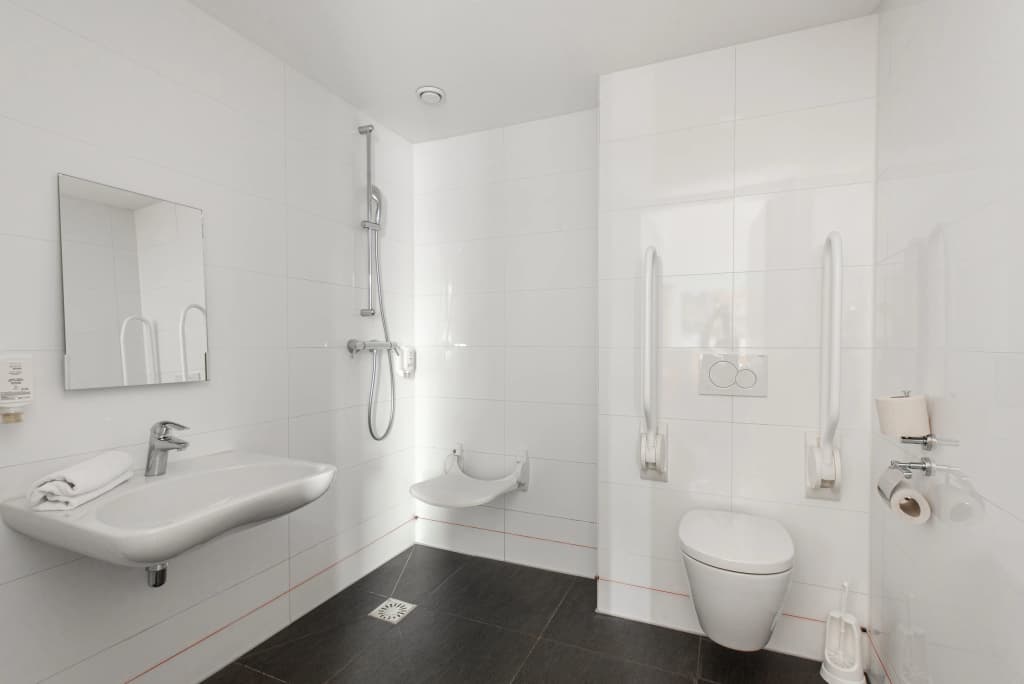 easyHotel Amsterdam Arena Boulevard - photo 10