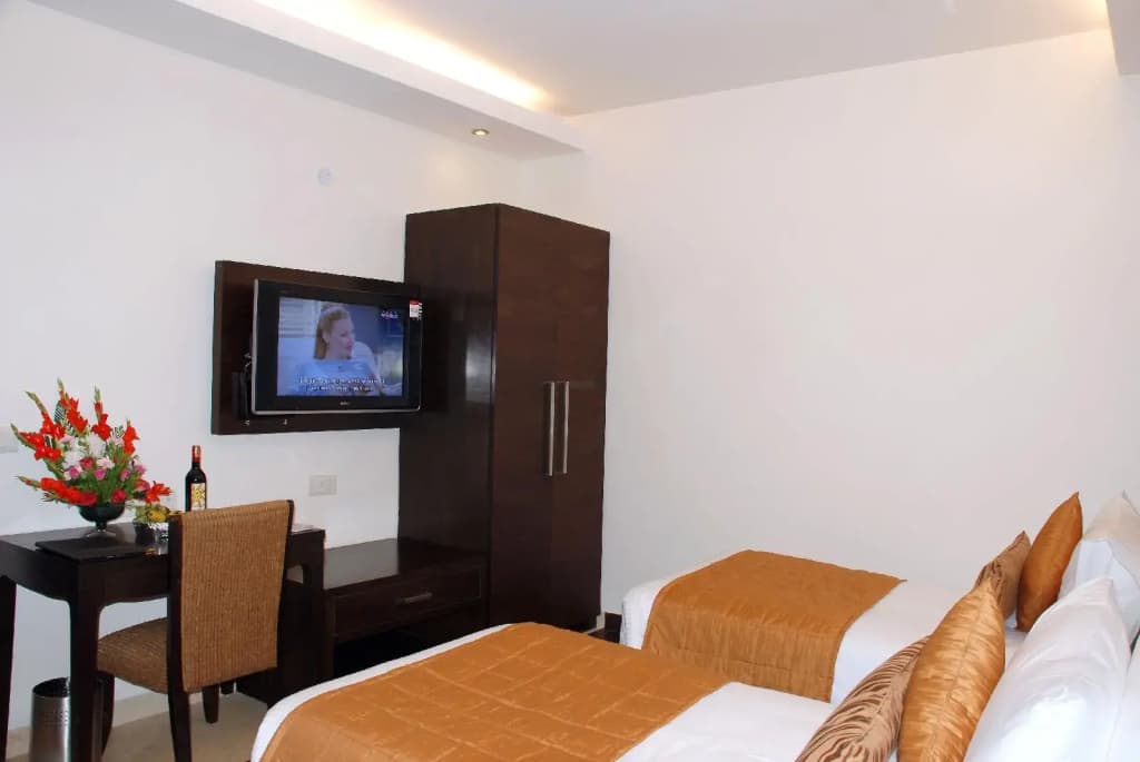 JHT Hotel - photo 11
