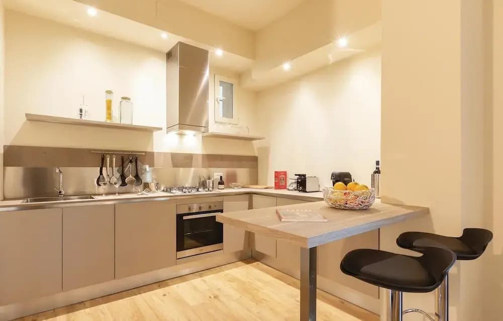 Lucy's Apartment - photo 16