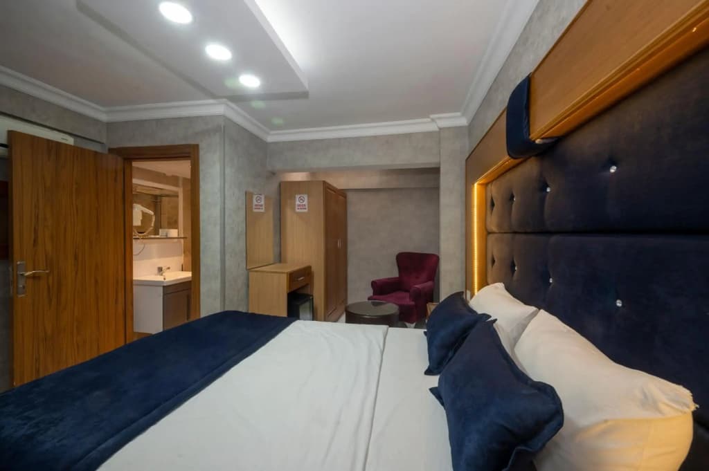 Hotel Mirador de Chamartin - photo 7