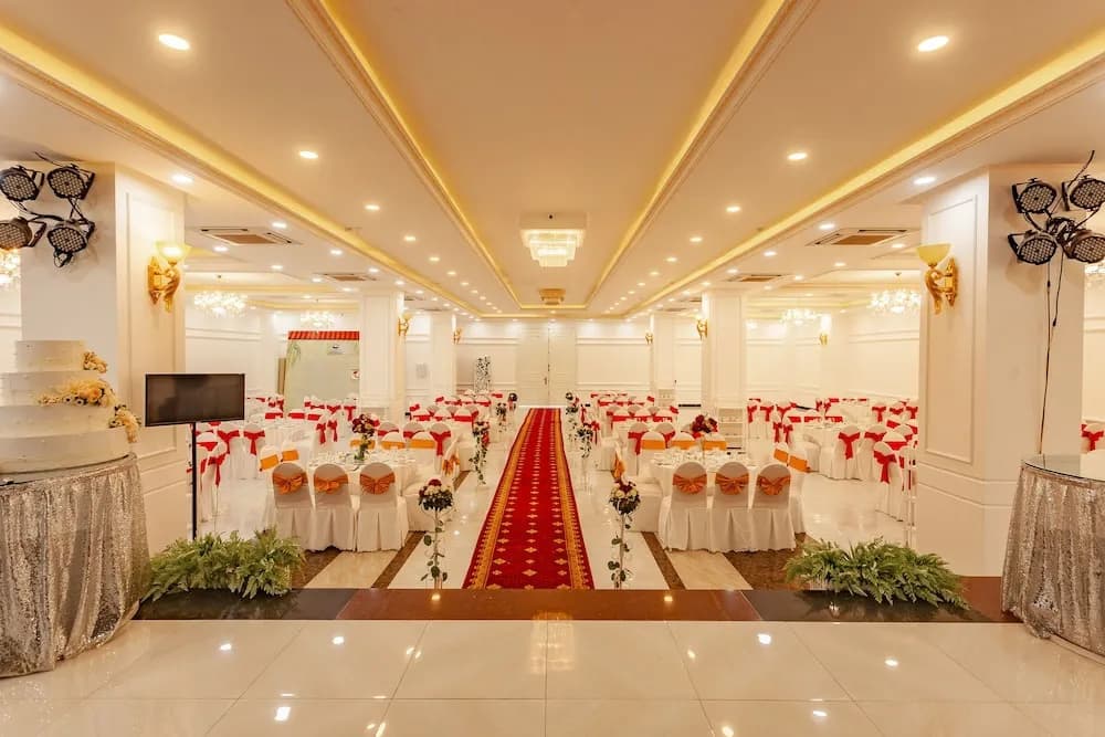 Phung Hung Boutique Hotel - photo 12