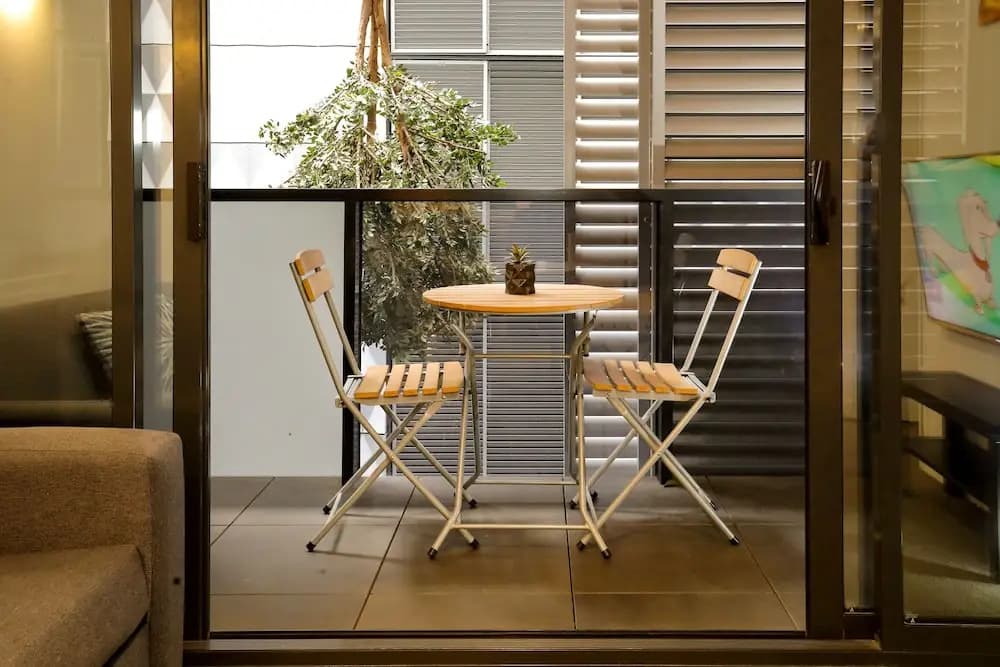 Flinders Street Apartments - photo 8