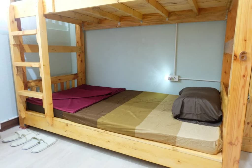 Plearn Hostel - photo 2
