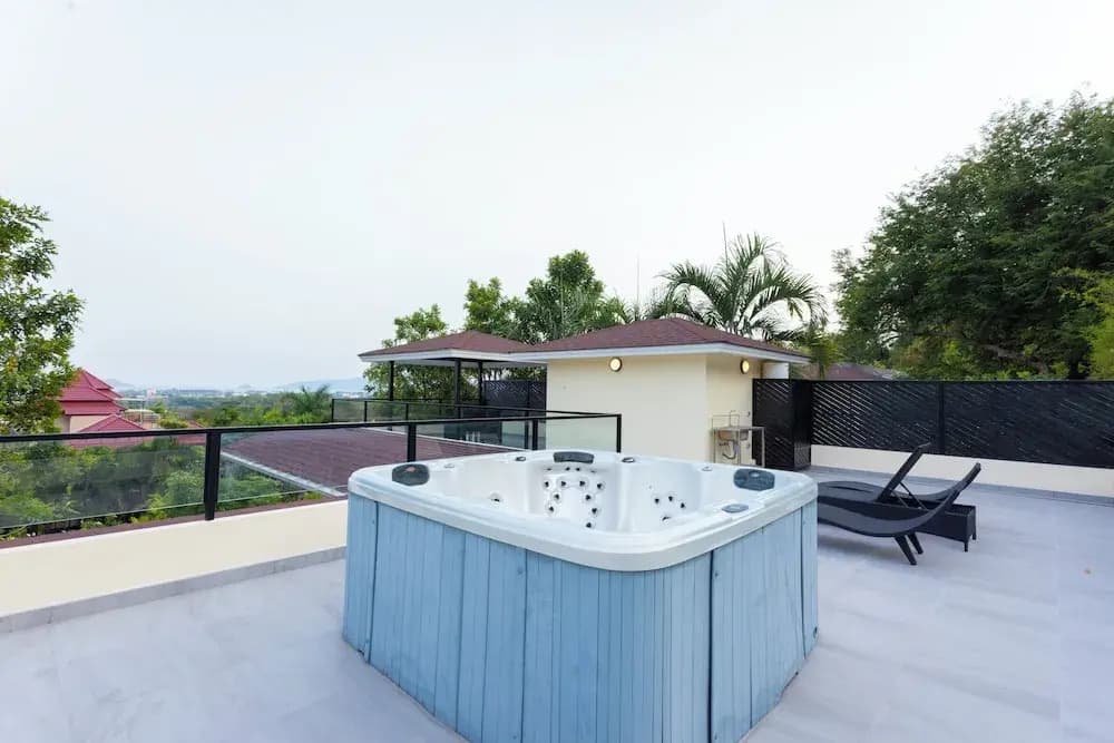 Oceanview 4BR Villa Jacuzzi Escape V180 - photo 7