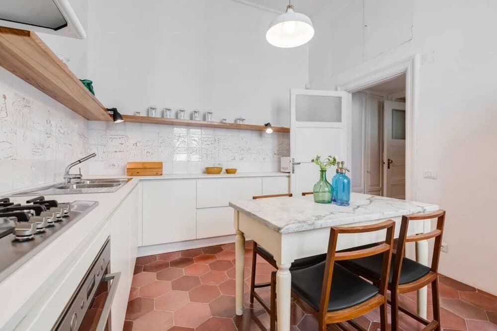 Bright 3 bed Flat 9 min From Piazza di Spagna - photo 13