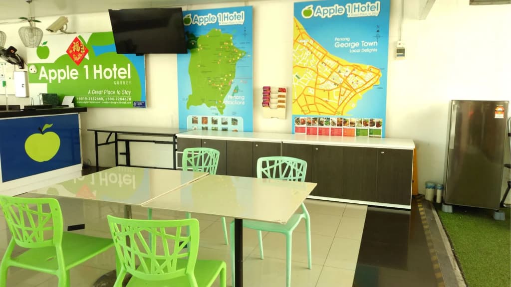 Apple 1 Hotel Gurney - photo 20