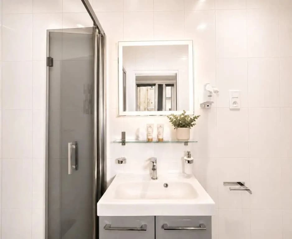 1613 Montmartre - photo 7