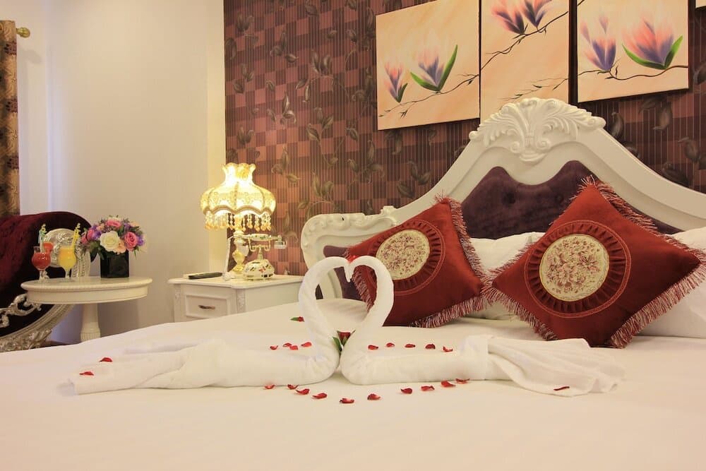 Iris Legend Hotel - photo 8