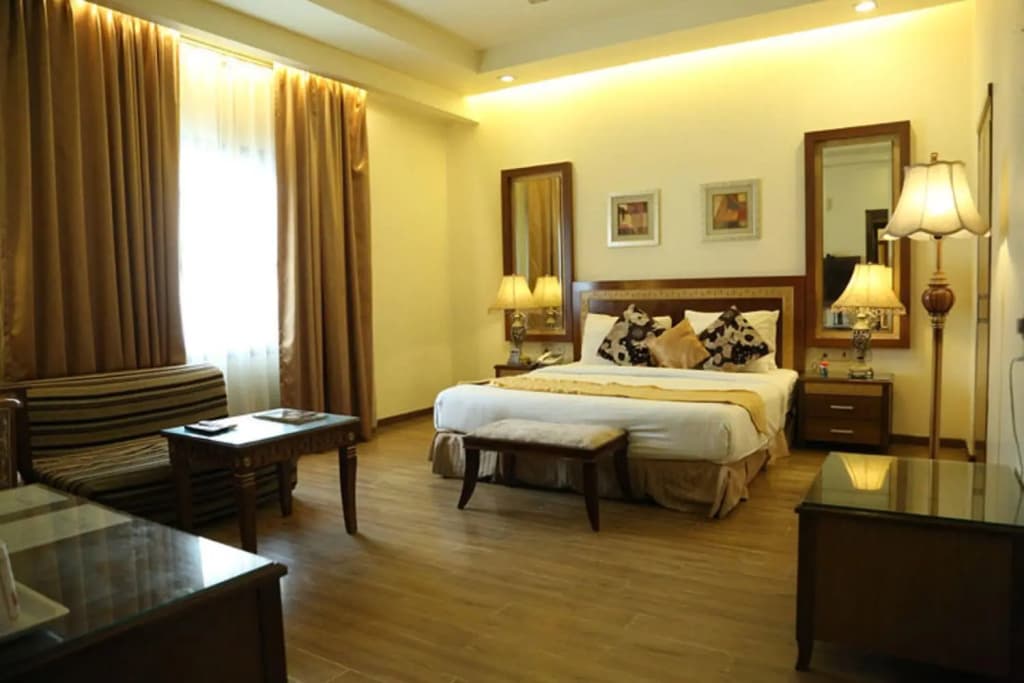 Hotel Picasso - photo 1