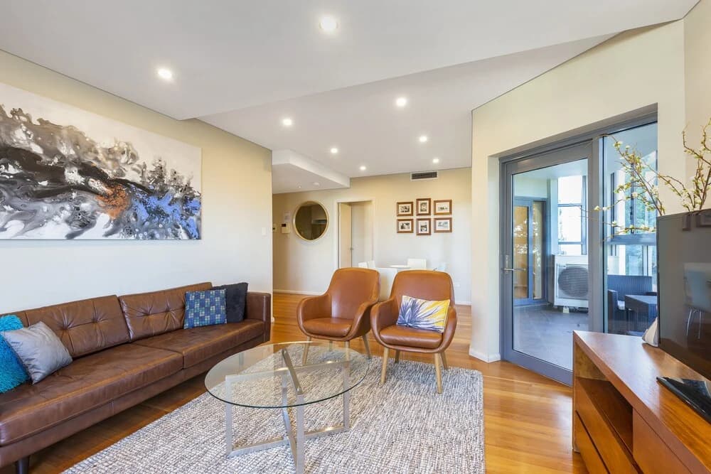 North Sydney Fully Self-Contained-16 Wal - photo 4