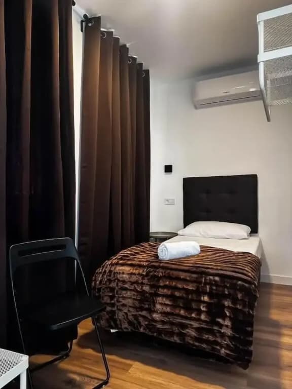 Hostal Arenal Madrid - photo 17