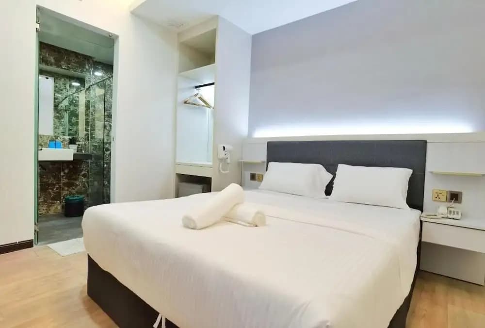 BookMe Hotel - photo 5