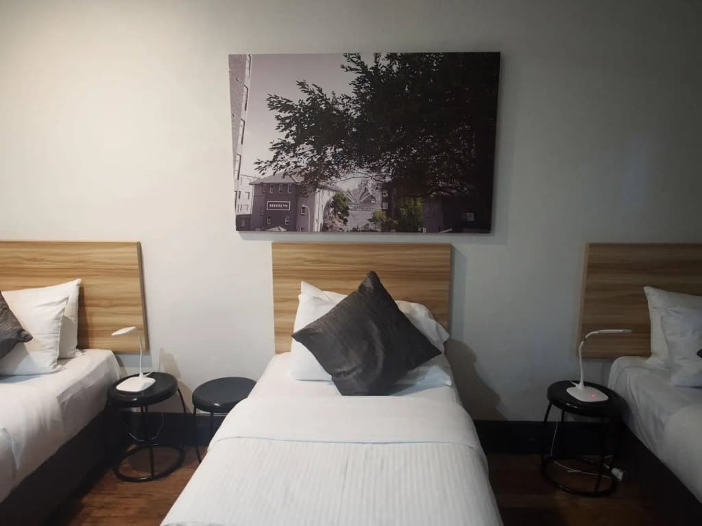 Glenferrie Lodge - photo 5