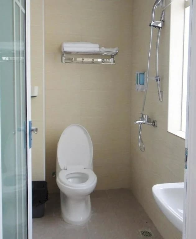 Shenzhen Yuewan Business Hotel - photo 2