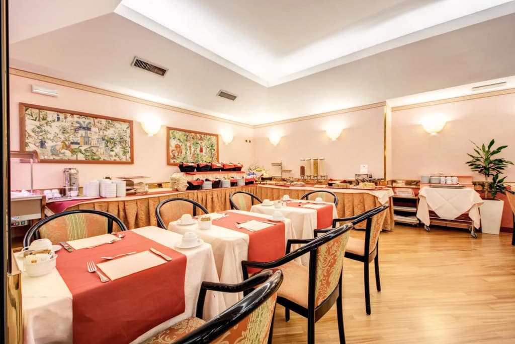 Hotel Brunelleschi - photo 32