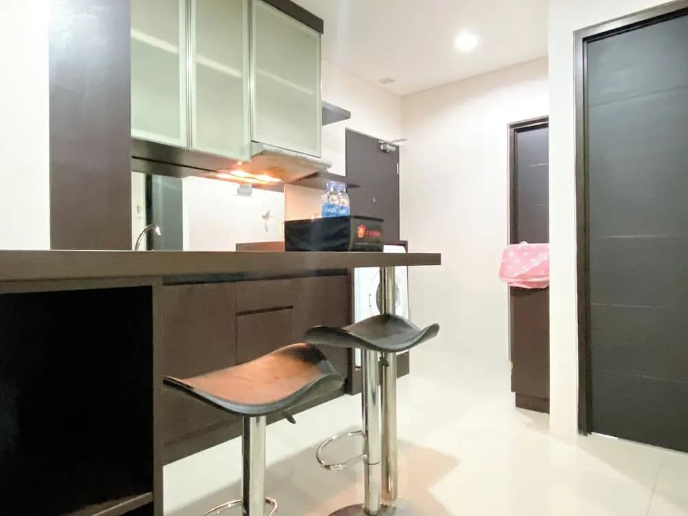 Spacious And Restful 1Br Tamansari Semanggi Apartment - photo 4