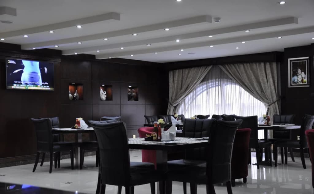 Tourist Hotel - photo 15