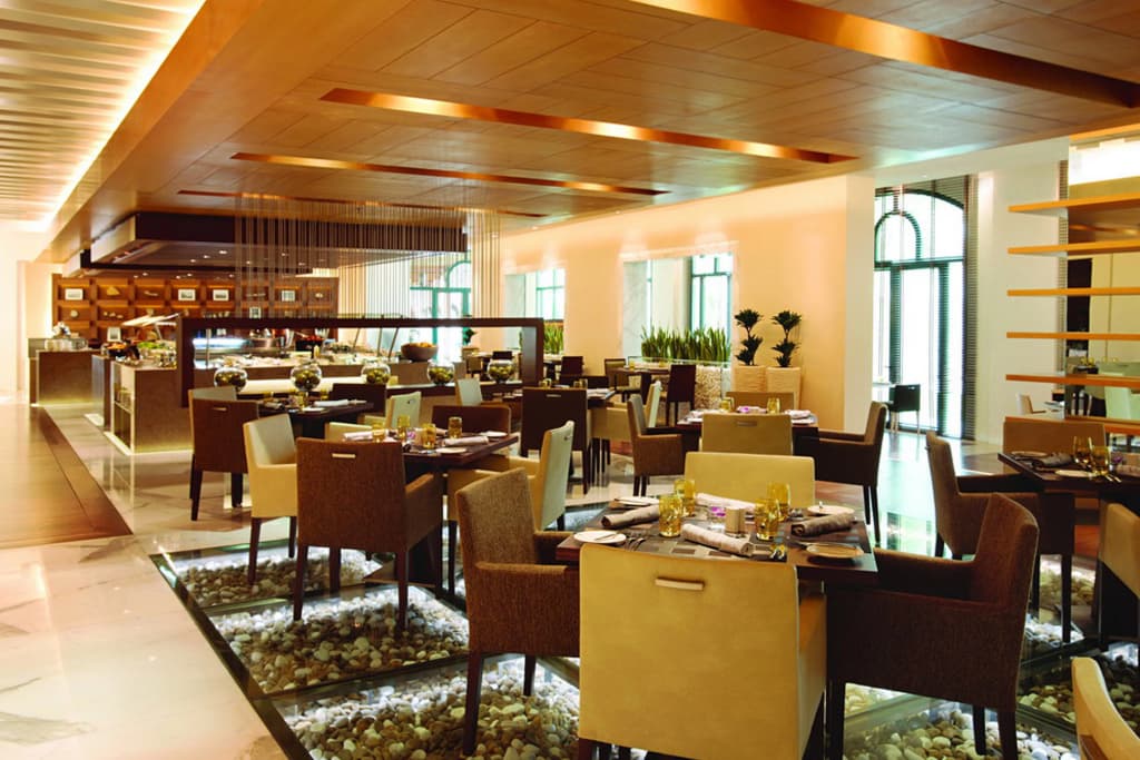Al Ain Rotana Hotel - photo 38