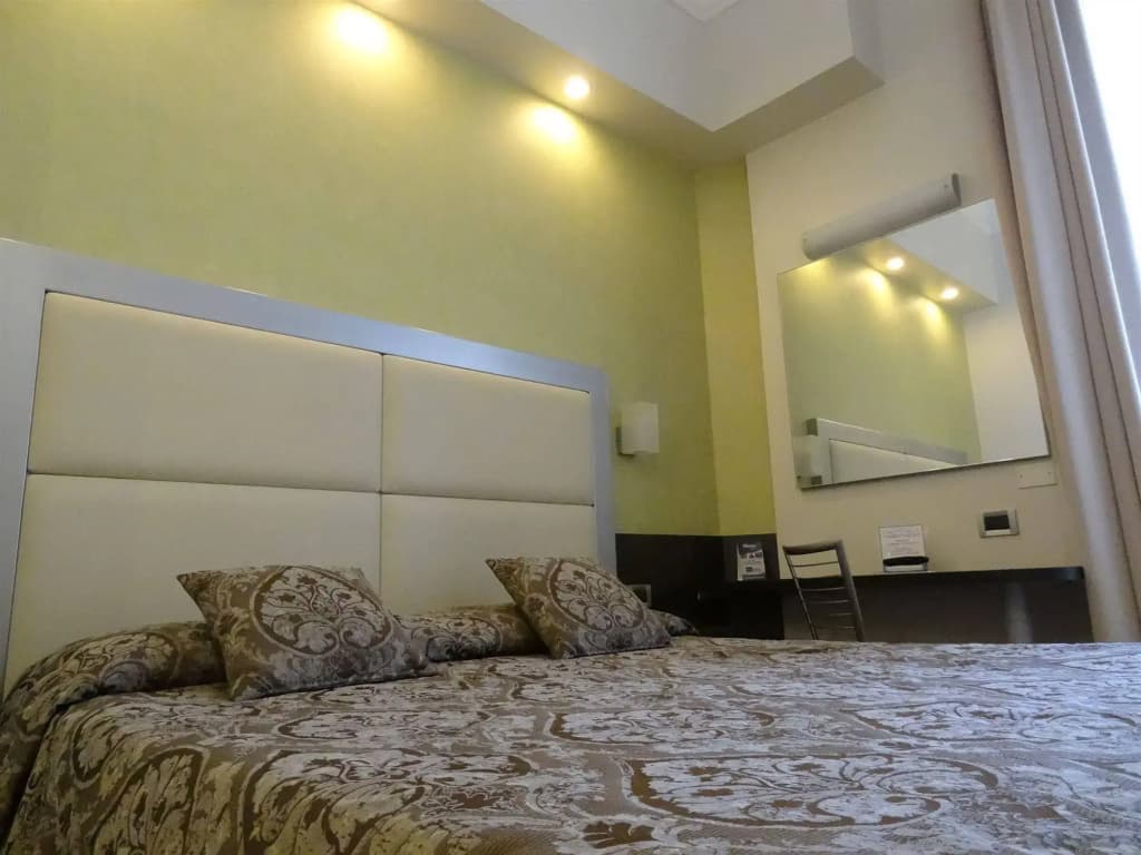 Hotel Piacenza - photo 3