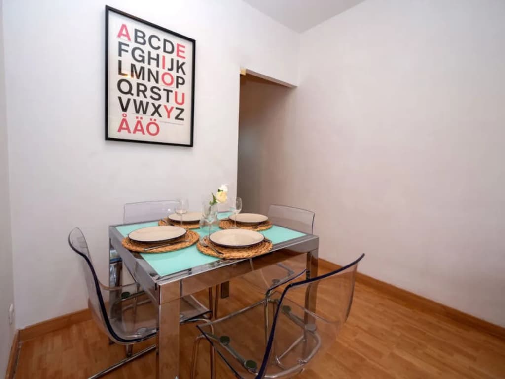 Barcelona Centric Apartment - photo 1