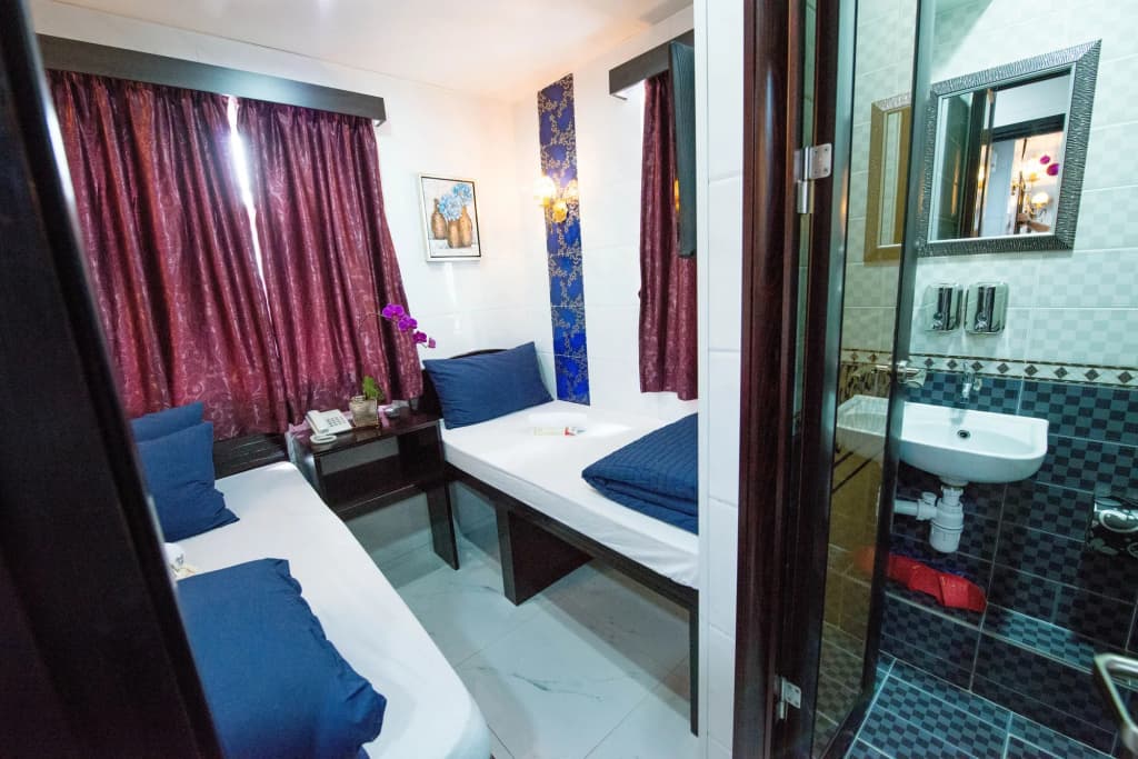 V Inn - photo 4