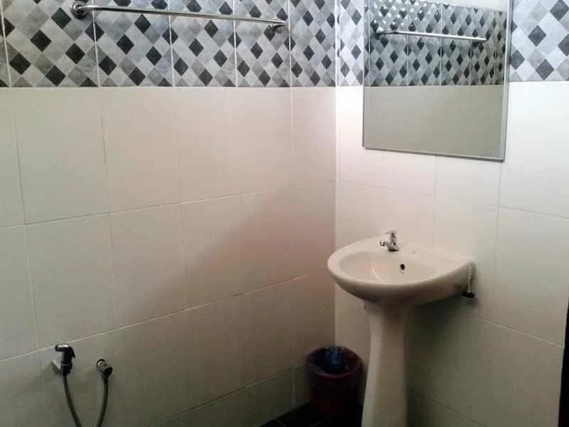 Terinai Lakeview Resort - photo 10