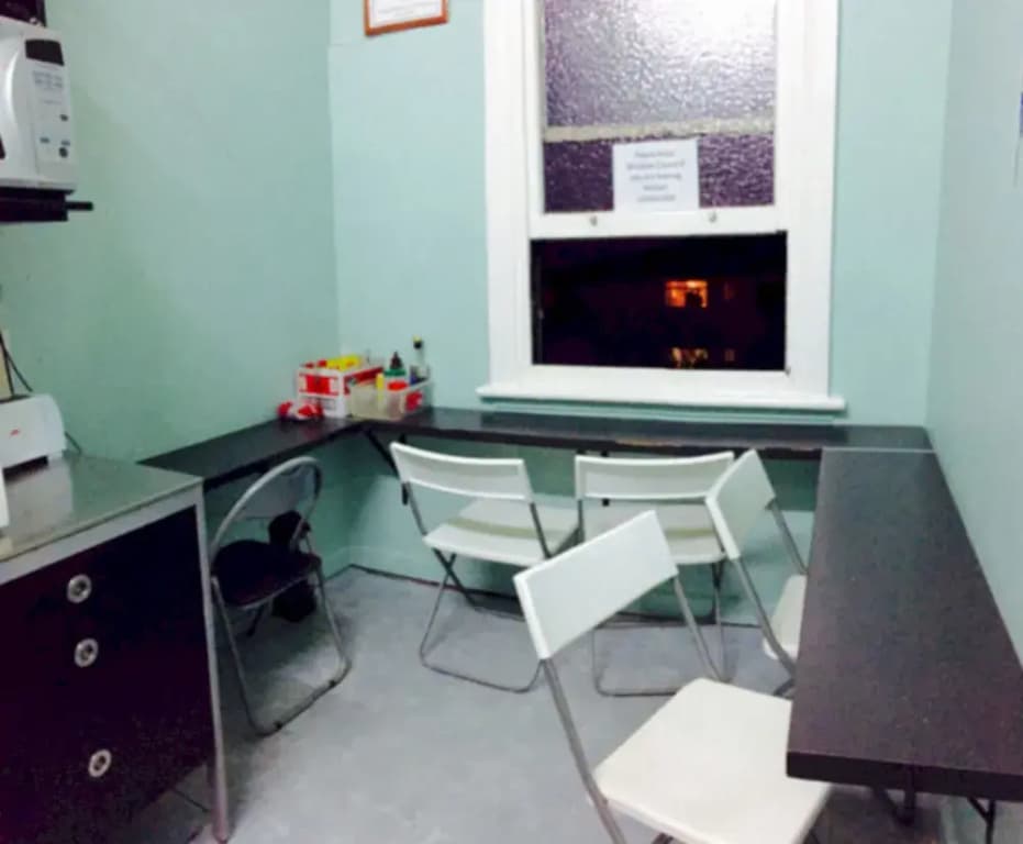 Bondi Shores Hostel - photo 13