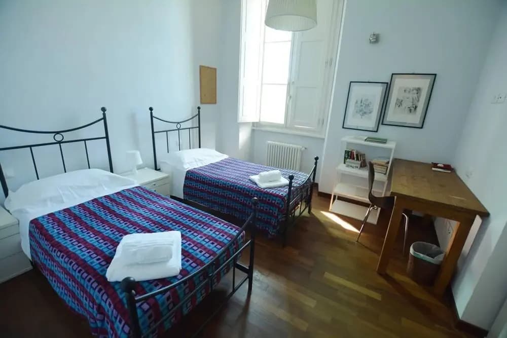 Immaculate 2-bed Apartment in Firenze - photo 4