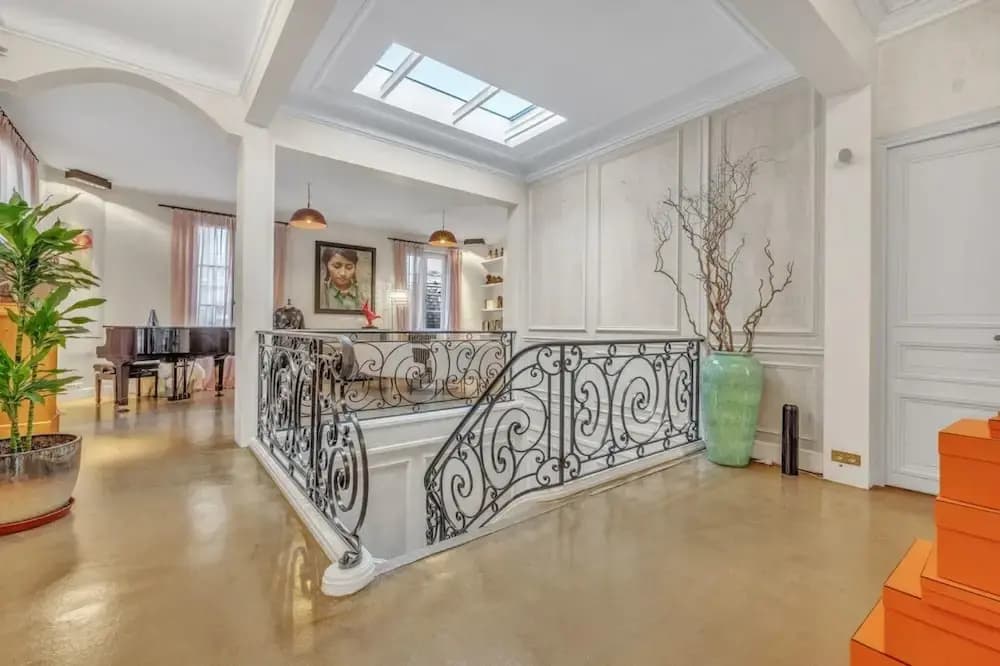 Luxury 5BR House Close to the Arc de Triomphe - photo 29