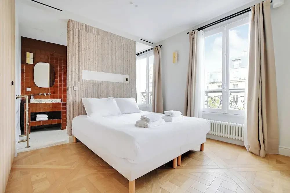 Exceptional Duplex - Ac-4br/8p- Close to Marais - photo 3