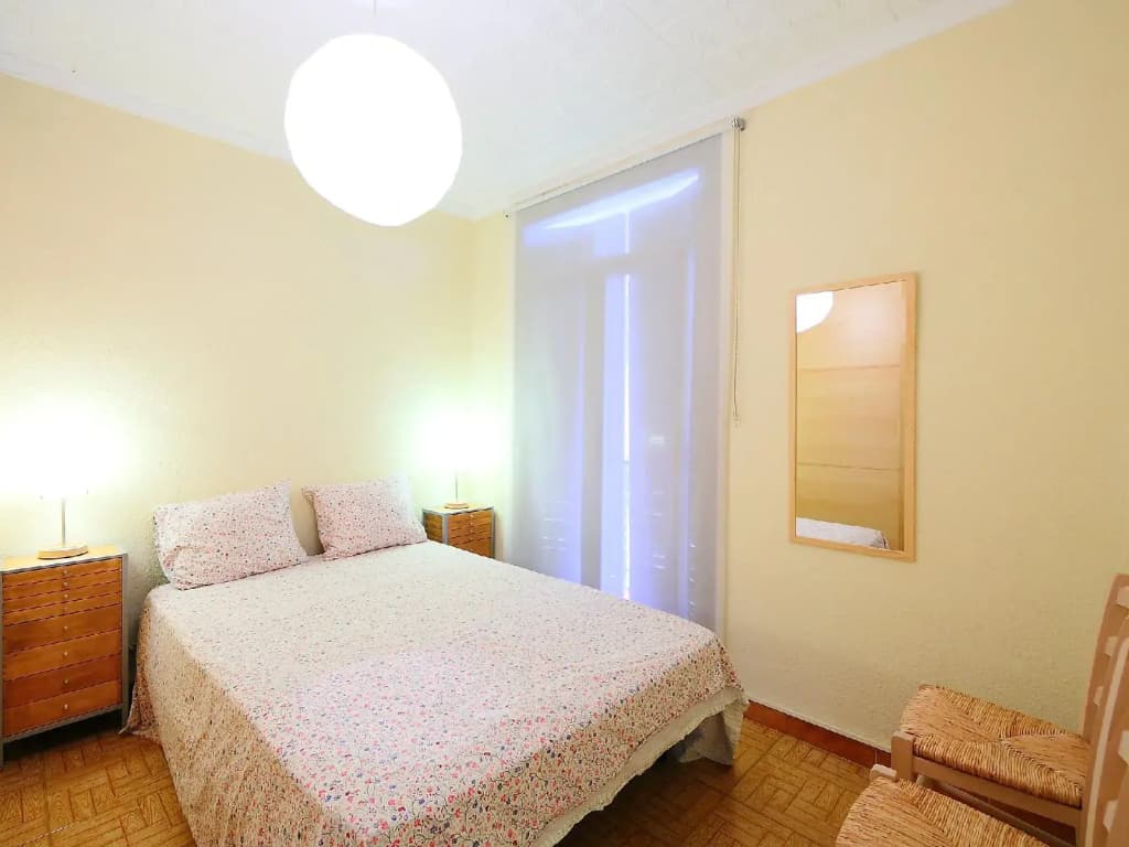 Sants-Montjuic Almeria - Two Bedroom - photo 6