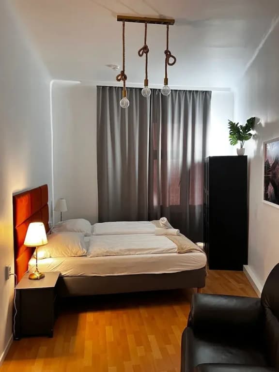 Pleasant 2BR Apt Near U6 Schöpfwerk - photo 17