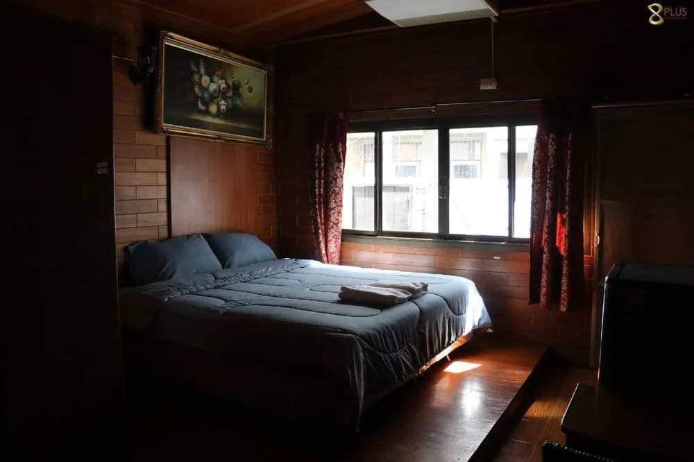 8 Plus Hotel - photo 4
