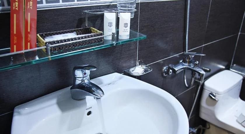 New Sky Hotel - photo 10