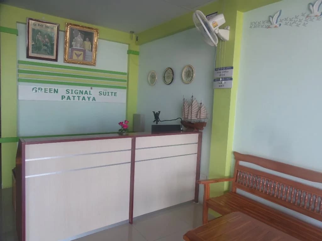 Green Signal Suite - photo 10