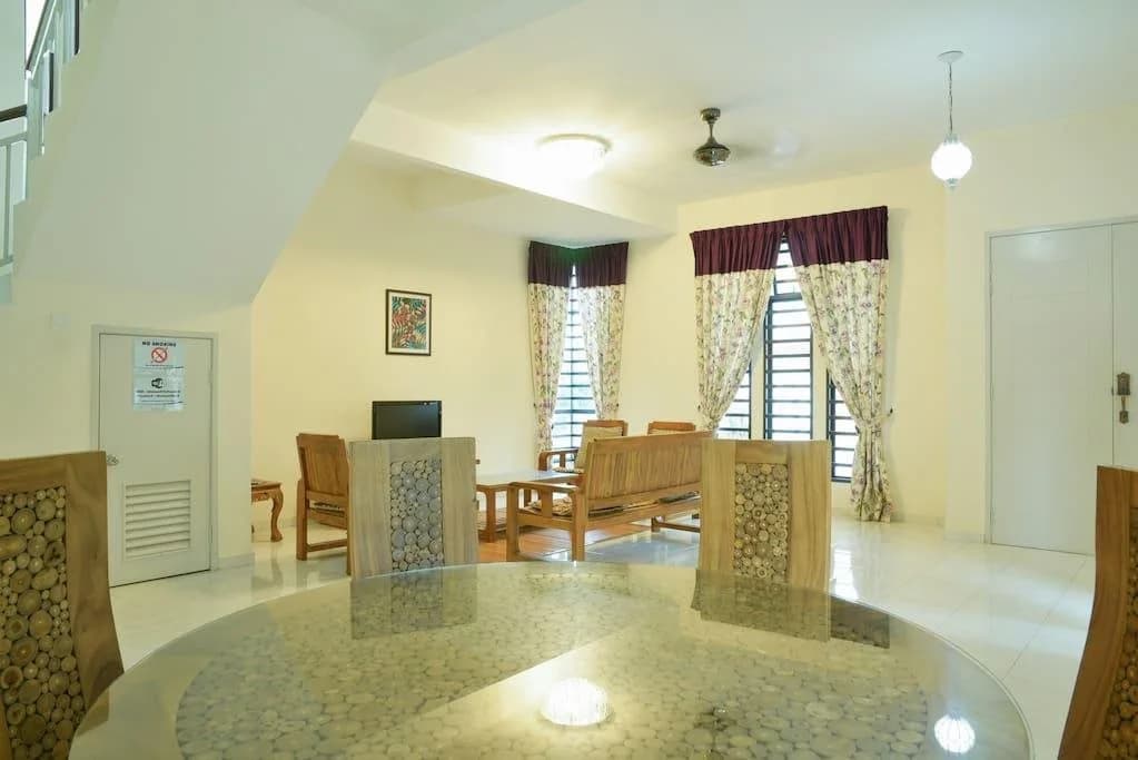 Idaman Villa Home2stay - photo 8