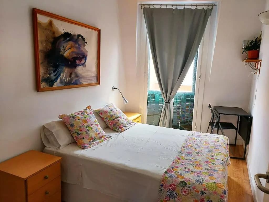 Economic Fira Suites - photo 3
