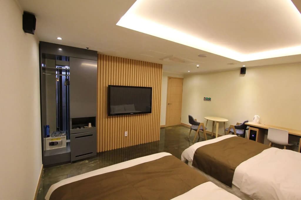Nox Boutique Hotel - photo 4
