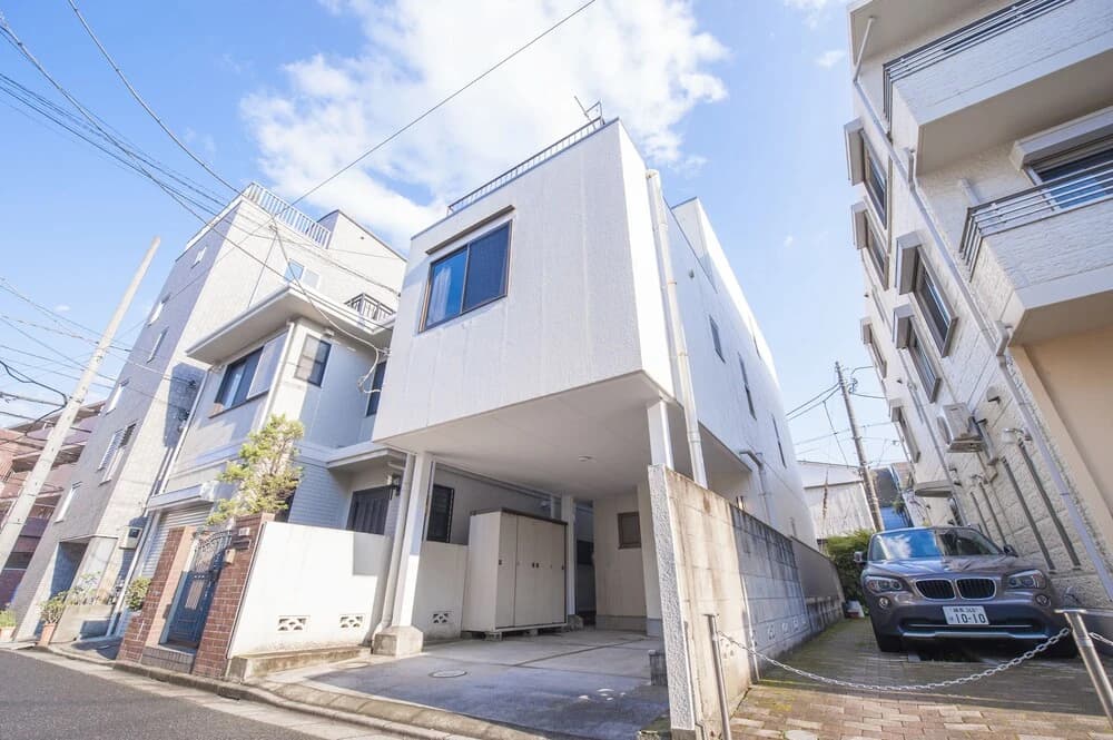 bmj Nakanoshinbashi - photo 1