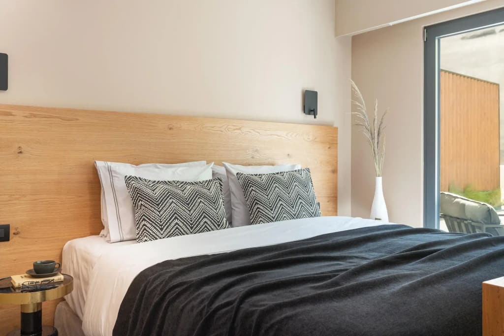 11 Enteka Acropolis Suites - photo 3