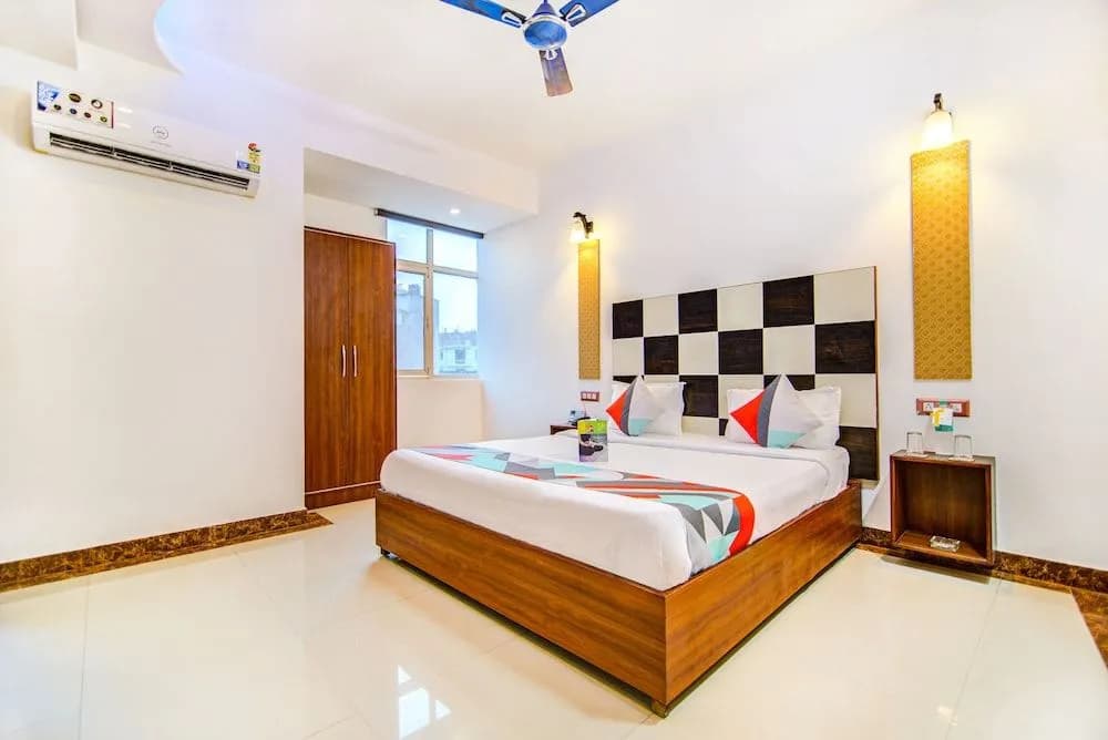 Townhouse 780 Hotel VM Residency - photo 7