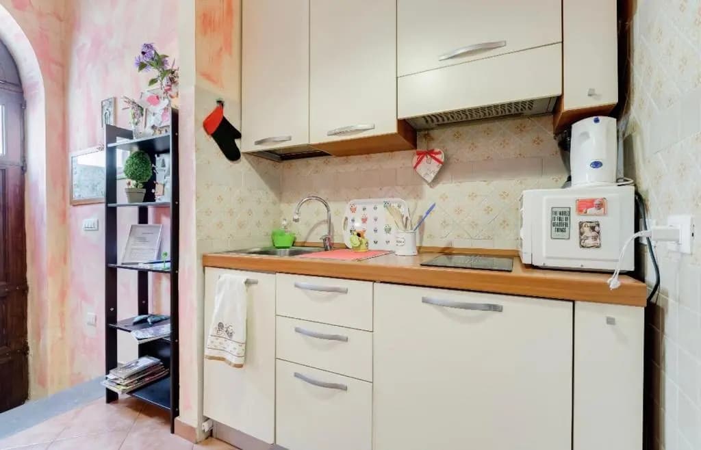 Maria De La Merce Apartment - photo 16