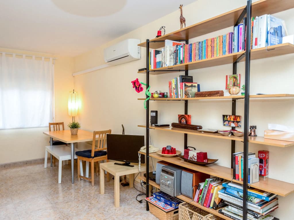 Apartment Camp Nou: Travessera de les Corts - photo 3
