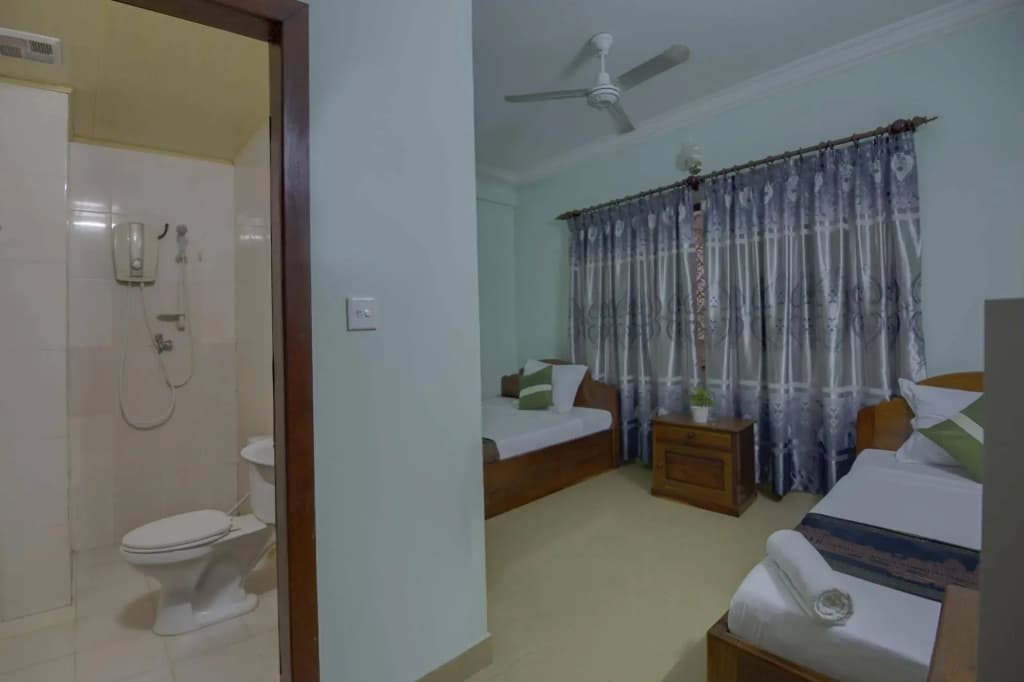 Happy Guesthouse - photo 4